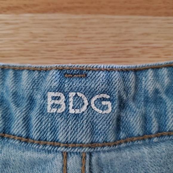 BDG High Rise Lou Hi-Low Shortie Shorts - Picture 7 of 14